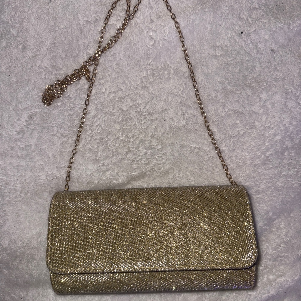Elegant Gold Chain Clutch